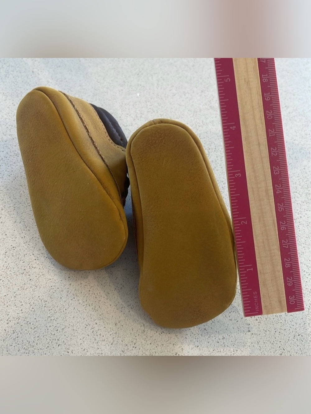 Bundle of 4 Beautiful Pairs of Shoes (0-3 Months) - Picture 5 of 6